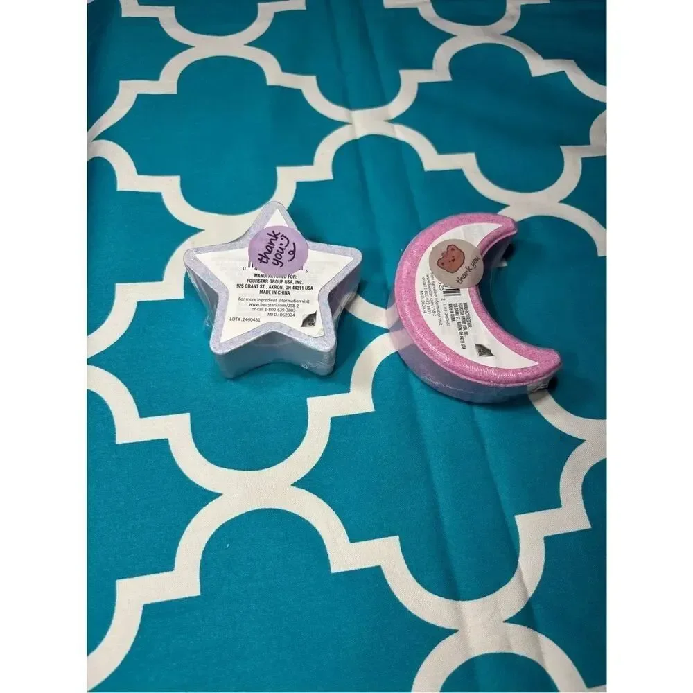 New 2 pc Lavender & Ocean Breeze Star and Moon Scented Bath Bombs